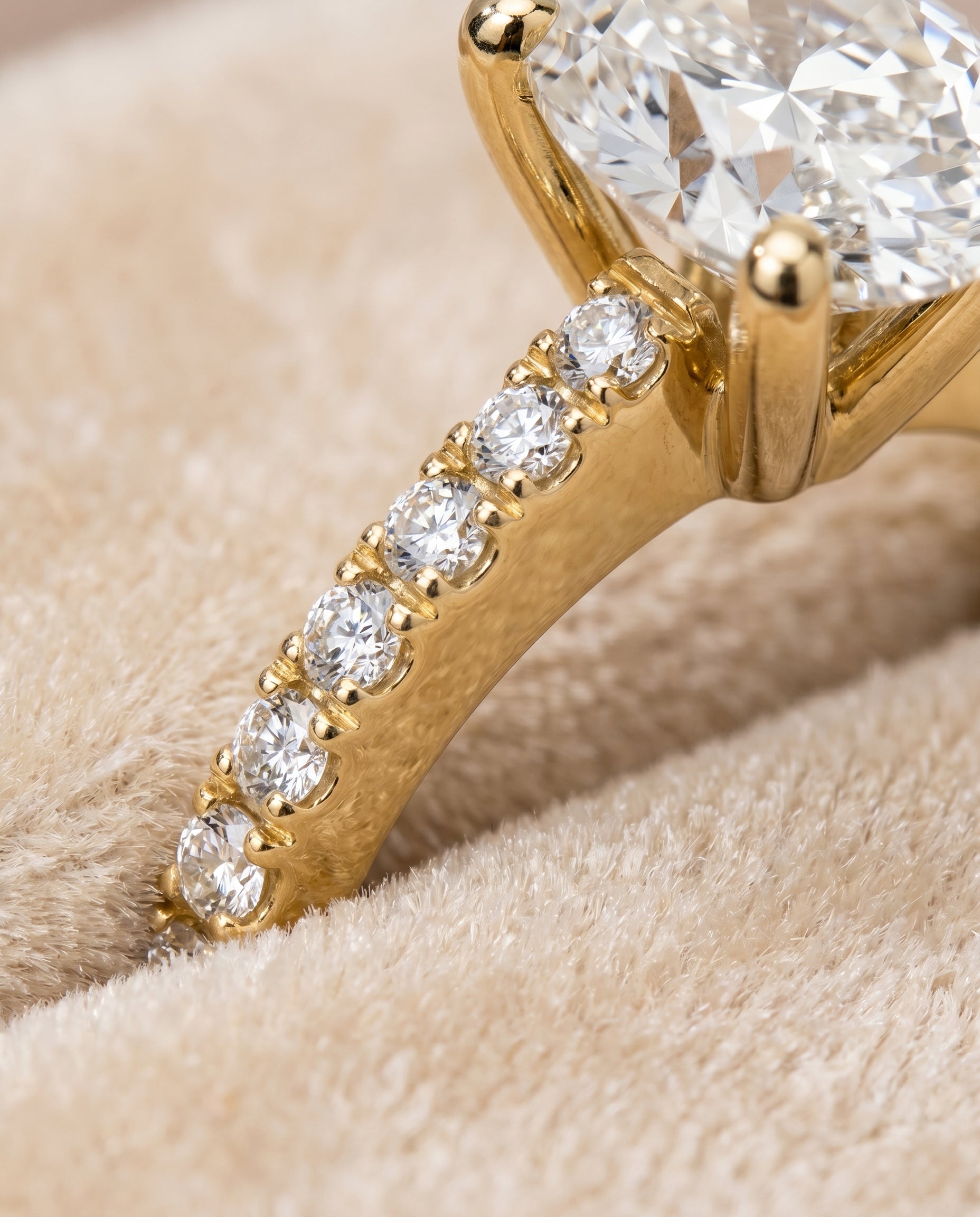 18K Yellow Gold band of The Norah oval engagement ring setting | RockHer