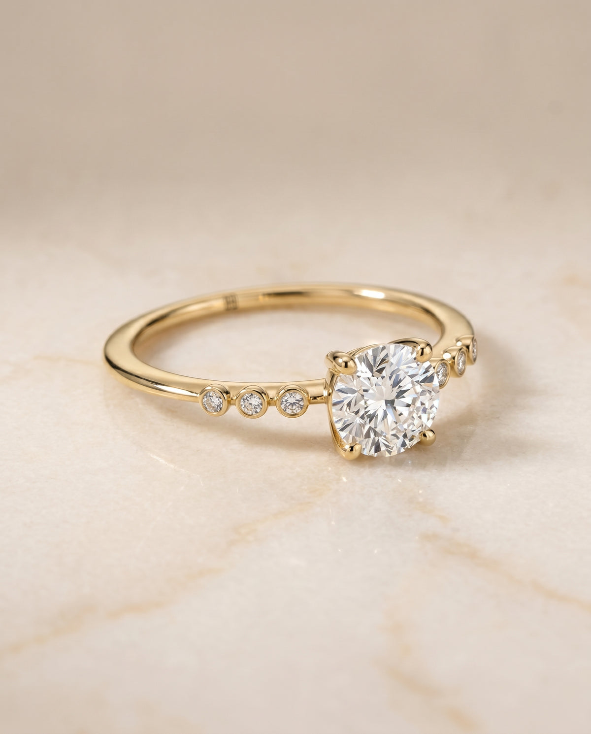 The Peggy round engagement ring setting in 18K Yellow Gold | RockHer