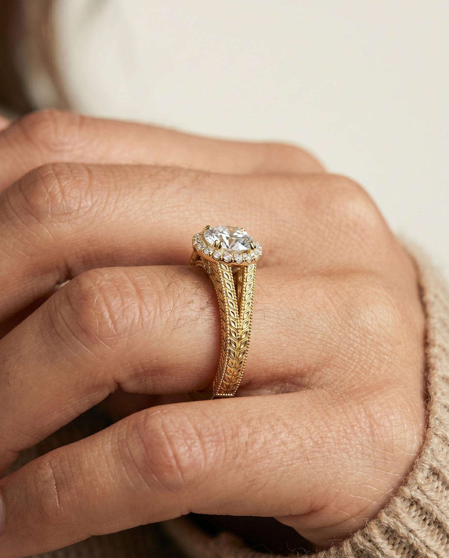 Ramona Select Vintage Wheat Engraved Halo in 18K Yellow Gold – view 3