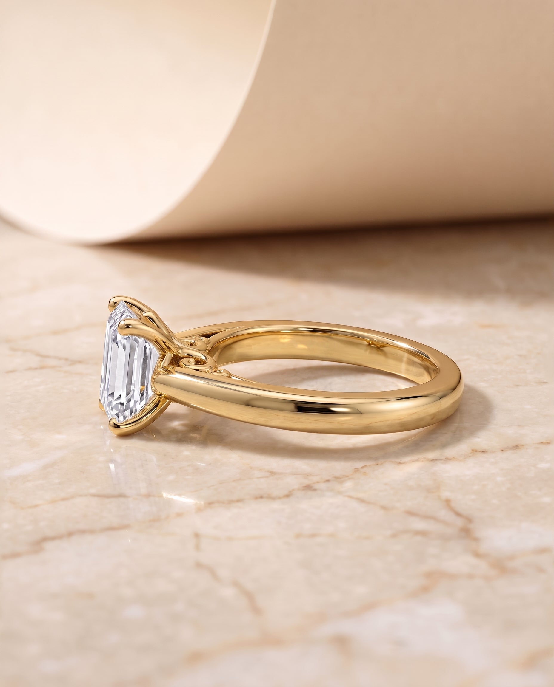 The Rio setting for emerald diamonds, made to order in 18K Yellow Gold | RockHer