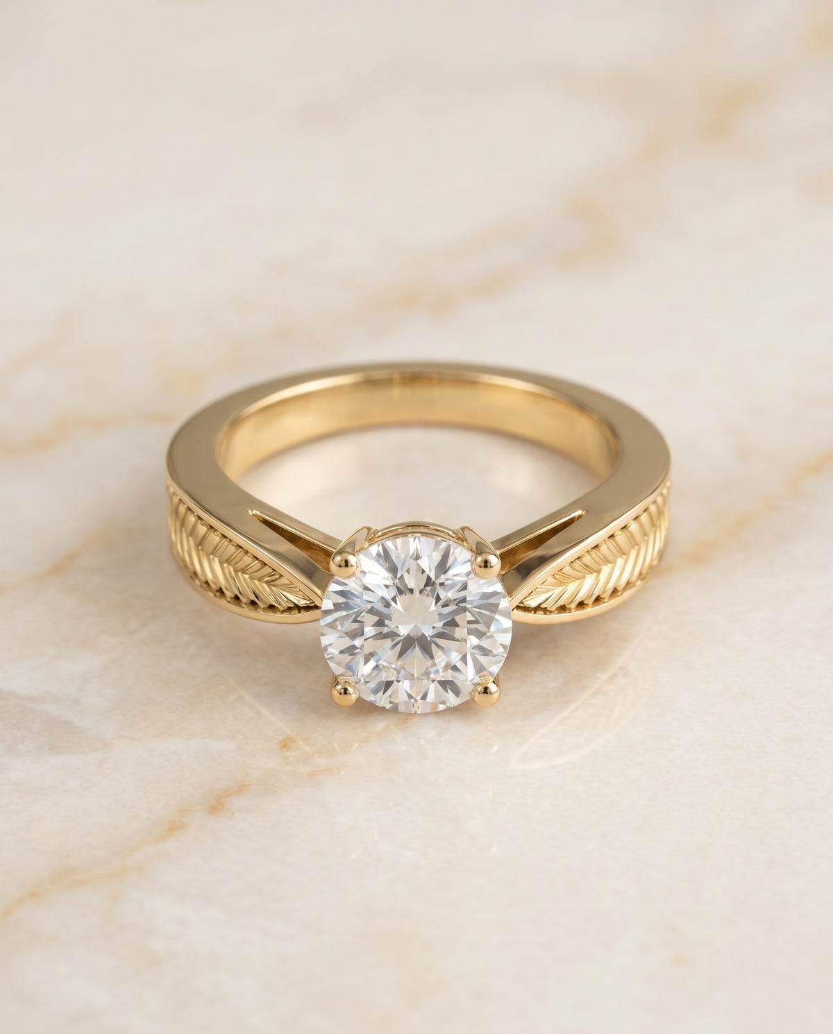 The Roberta round engagement ring setting in 18K Yellow Gold | RockHer