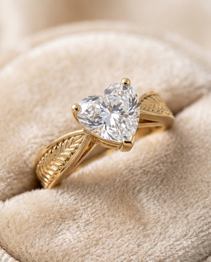 The Roberta Vintage Leaf Pattern Solitaire Heart Engagement Ring Setting in 18K Yellow Gold