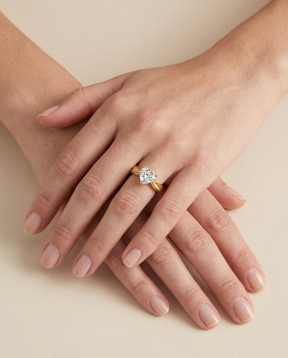 The Roberta Vintage Leaf Pattern Solitaire Heart Engagement Ring Setting in 18K Yellow Gold