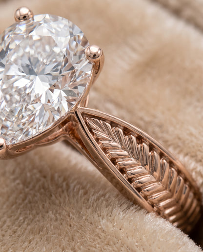 The Roberta Vintage Leaf Pattern Solitaire Pear Engagement Ring Setting in 14K Rose Gold
