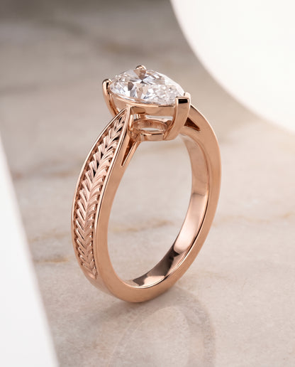 The Roberta Vintage Leaf Pattern Solitaire Pear Engagement Ring Setting in 14K Rose Gold