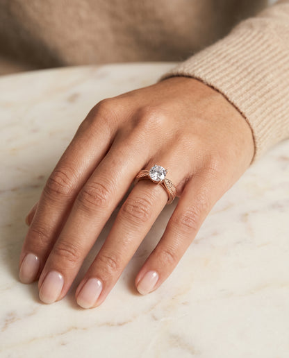 The Roberta Vintage Leaf Pattern Solitaire Round Engagement Ring Setting in 14K Rose Gold