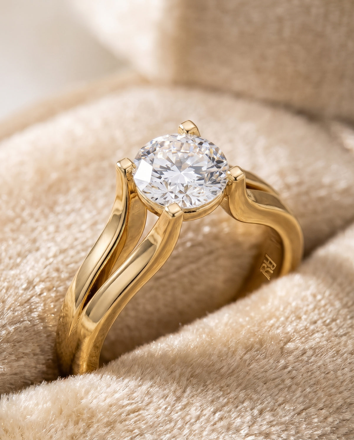 The Rosemary Modern Wide Split Shank Solitaire Round Engagement Ring Setting in 18K Yellow Gold
