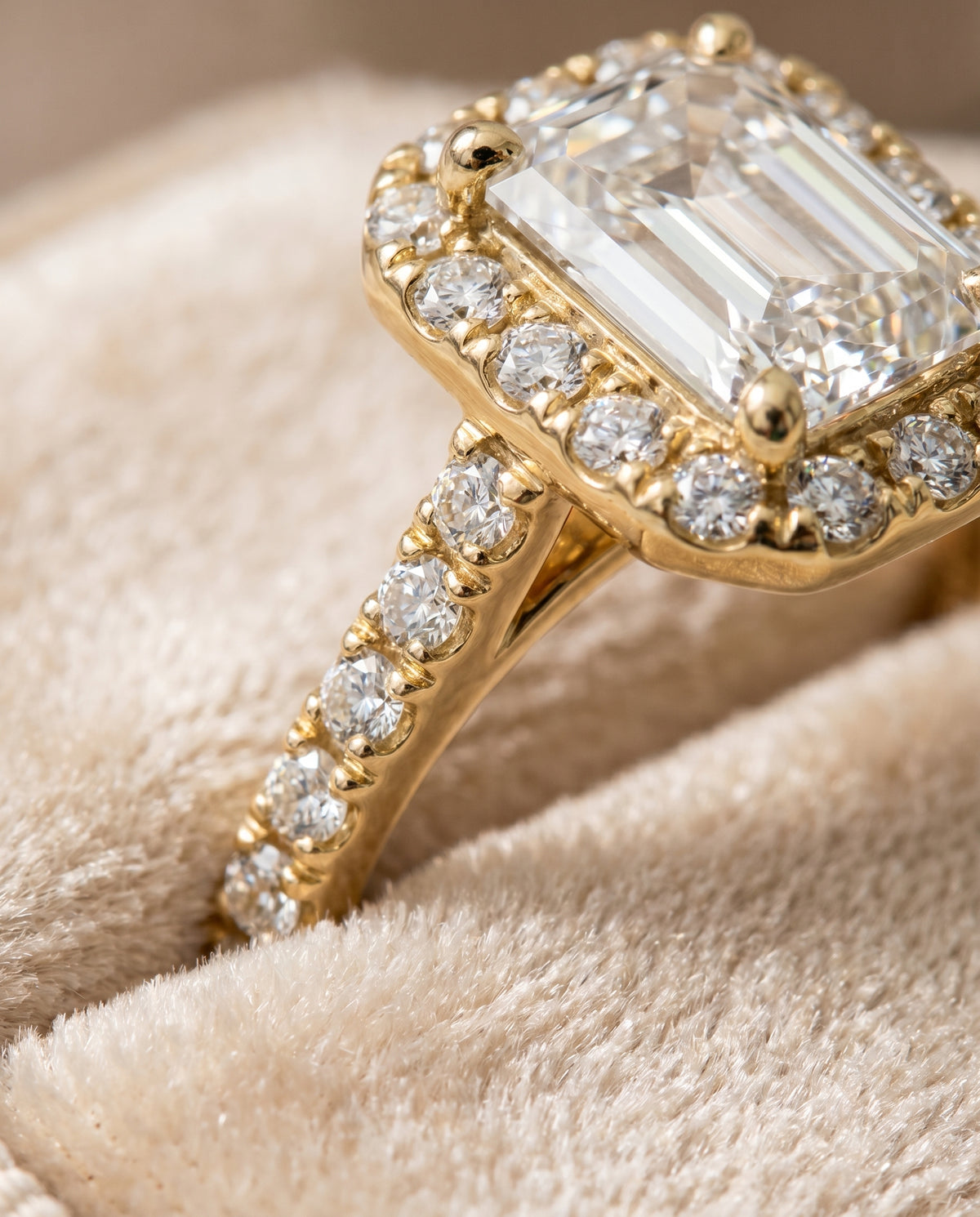 18K Yellow Gold band of The Sade emerald engagement ring setting | RockHer