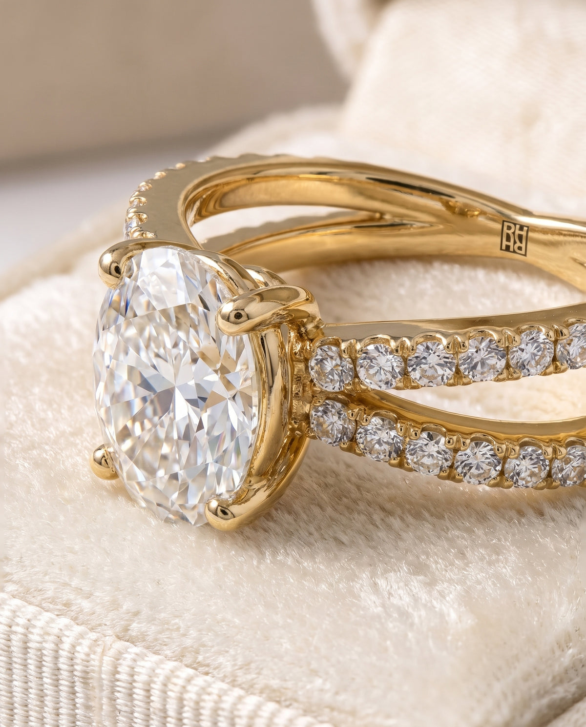 Oval engagement ring setting in 18K Yellow Gold, Sadie Twisted Pavé Oval, alternate view | RockHer