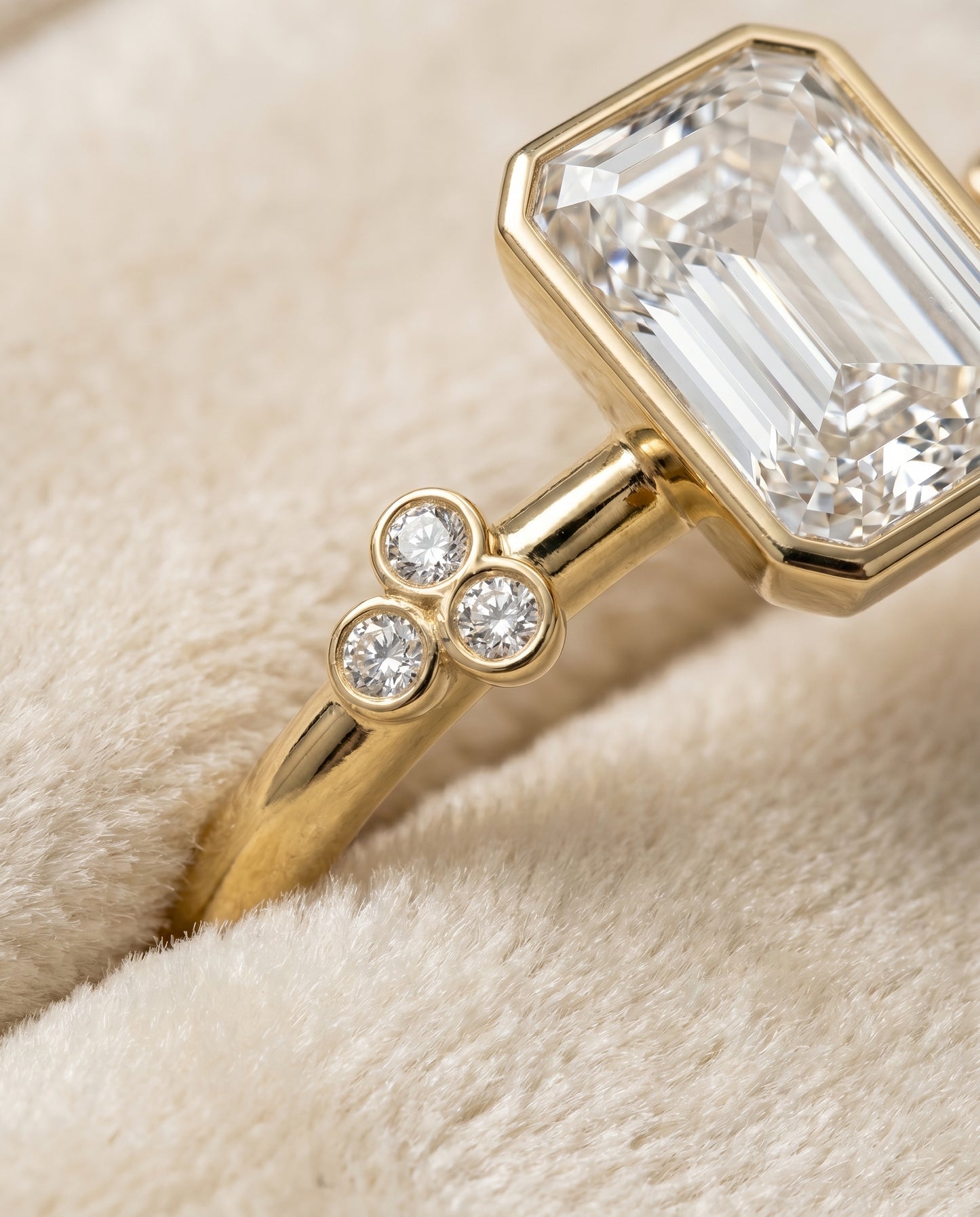 The Selena Toi et Moi Engagement Ring Setting for Radiant Diamonds in 18K Yellow Gold