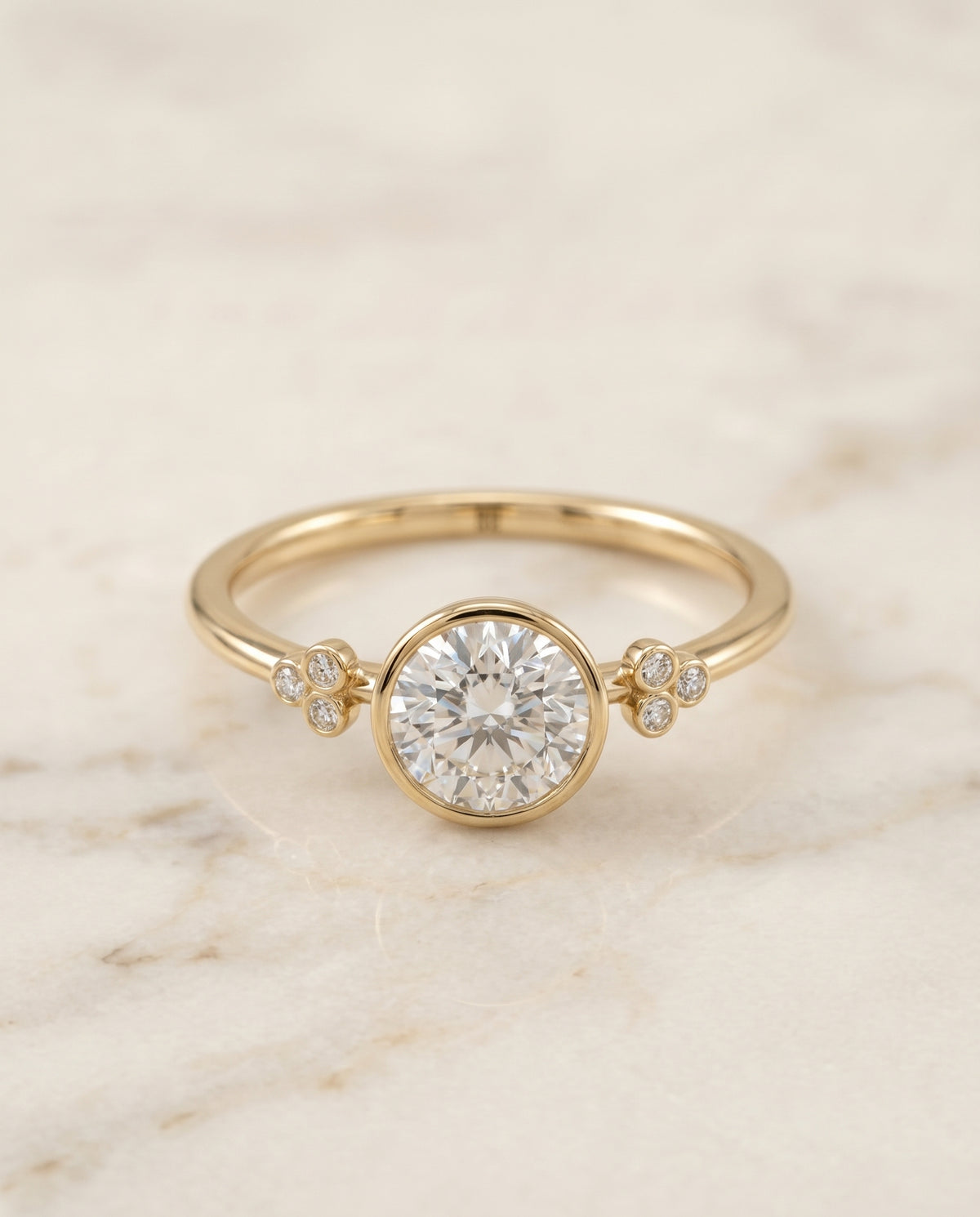 The Selena round engagement ring setting in 18K Yellow Gold | RockHer