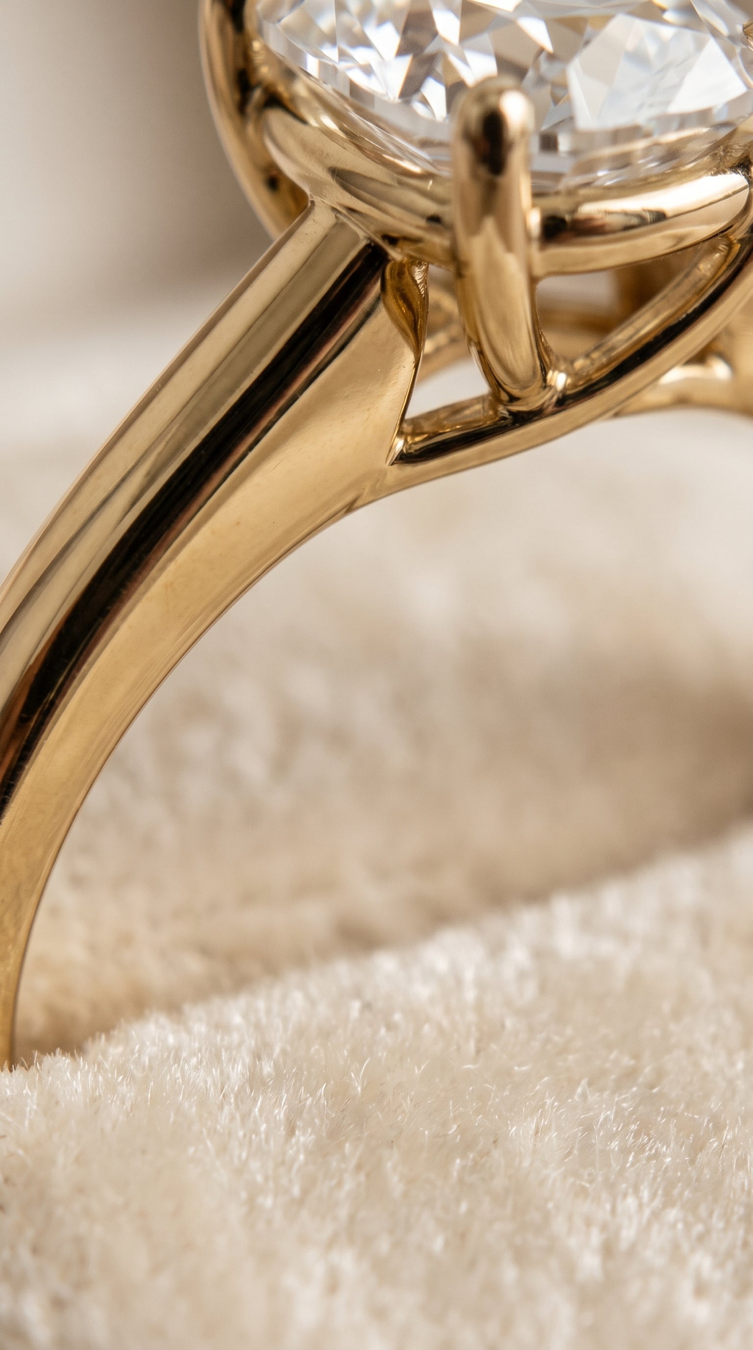 18K Yellow Gold band of The Viola cushion engagement ring setting | RockHer