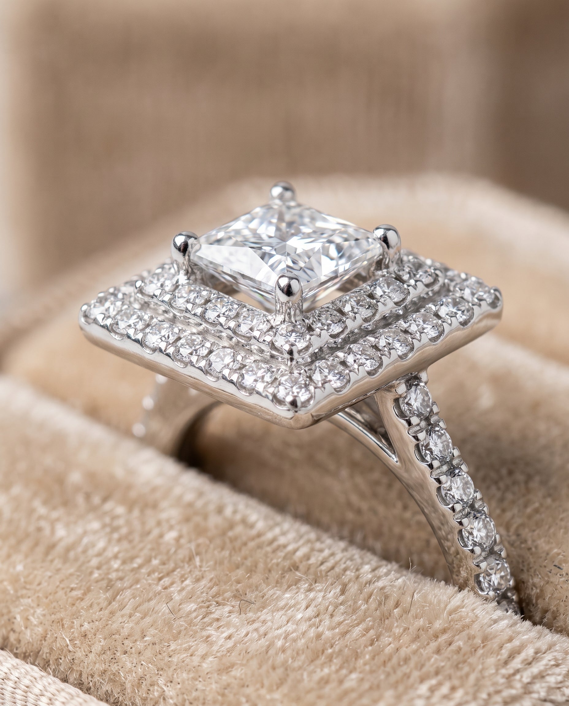 Platinum band of The Whitney princess engagement ring setting | RockHer
