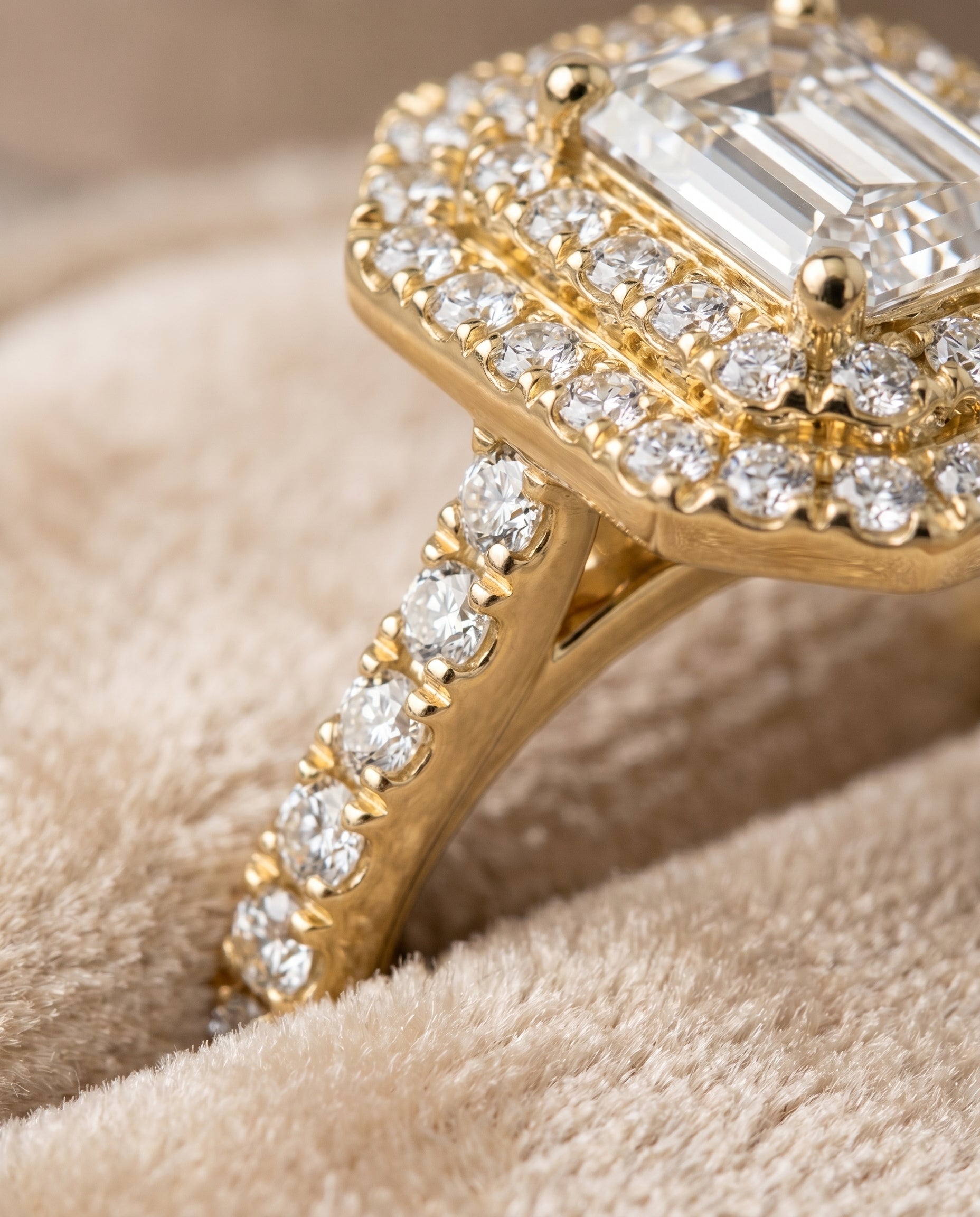 18K Yellow Gold band of The Whitney emerald engagement ring setting | RockHer