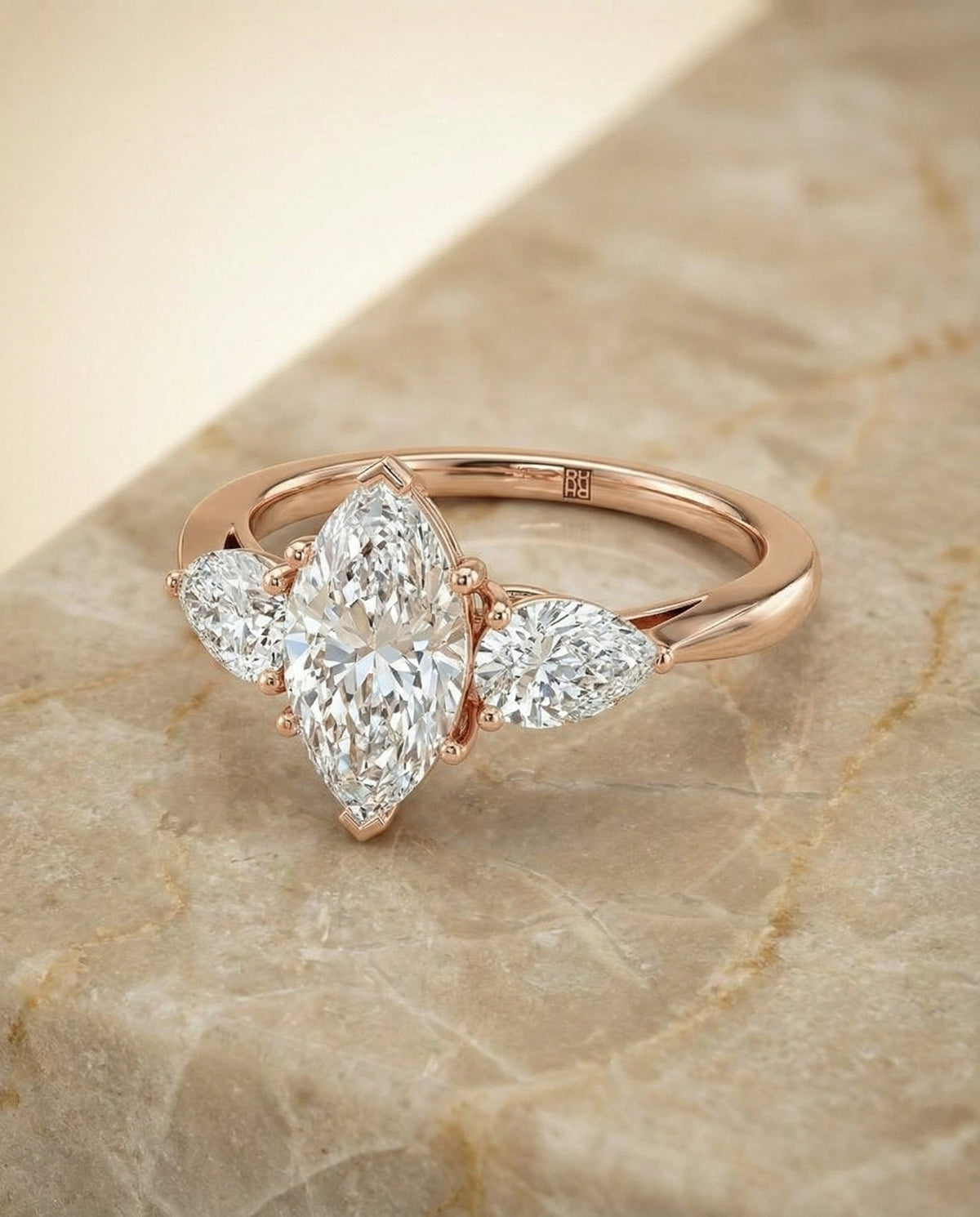 Angelica Select Marquise