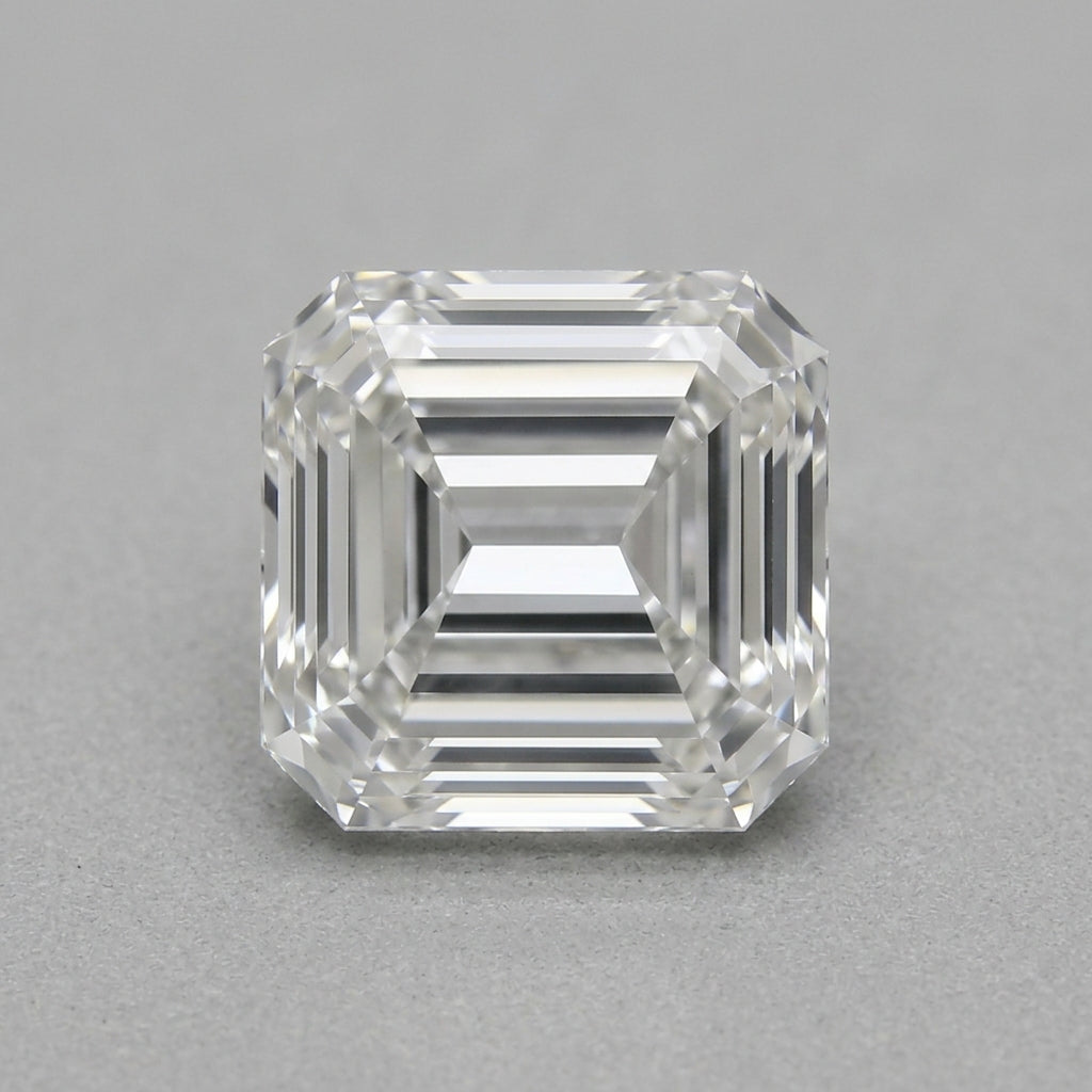 2 Carat Emerald Lab Grown Diamond, top-down face-up view