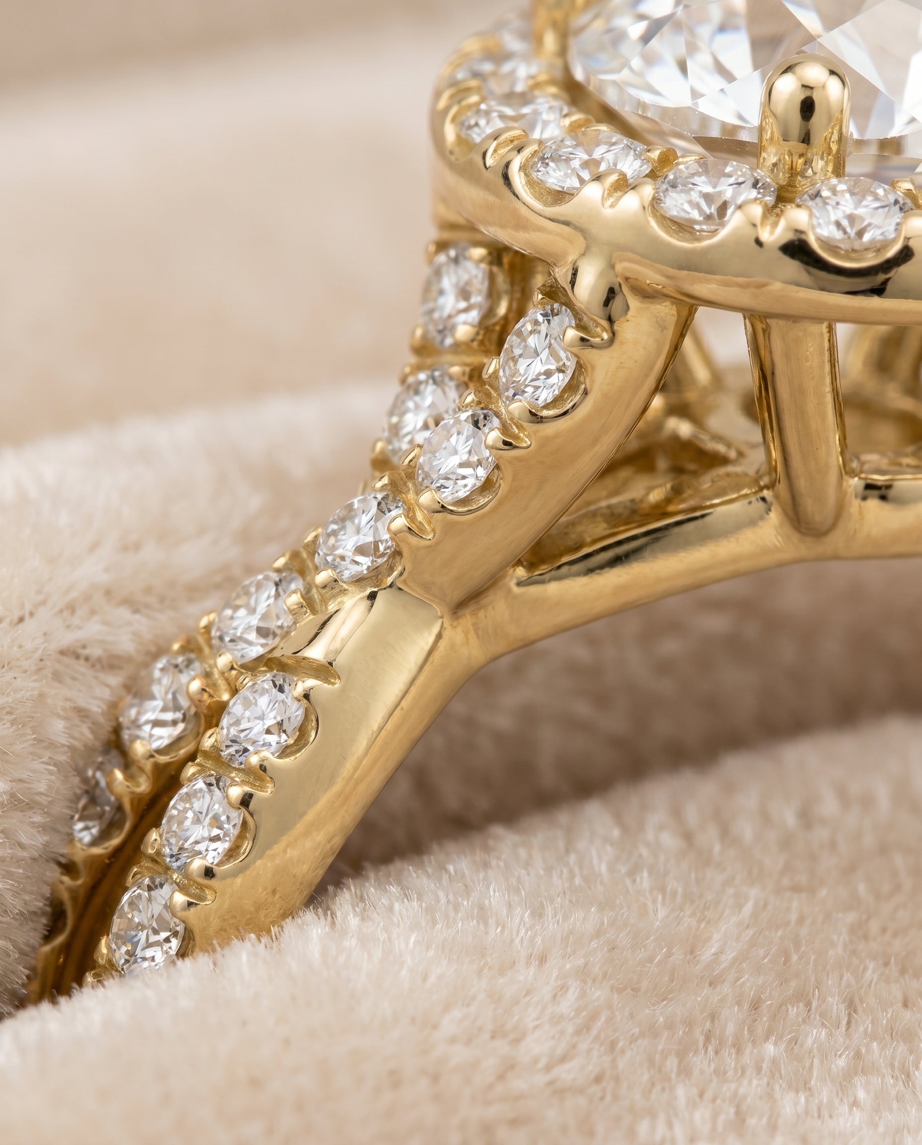 18K Yellow Gold band of The Audra round engagement ring setting | RockHer