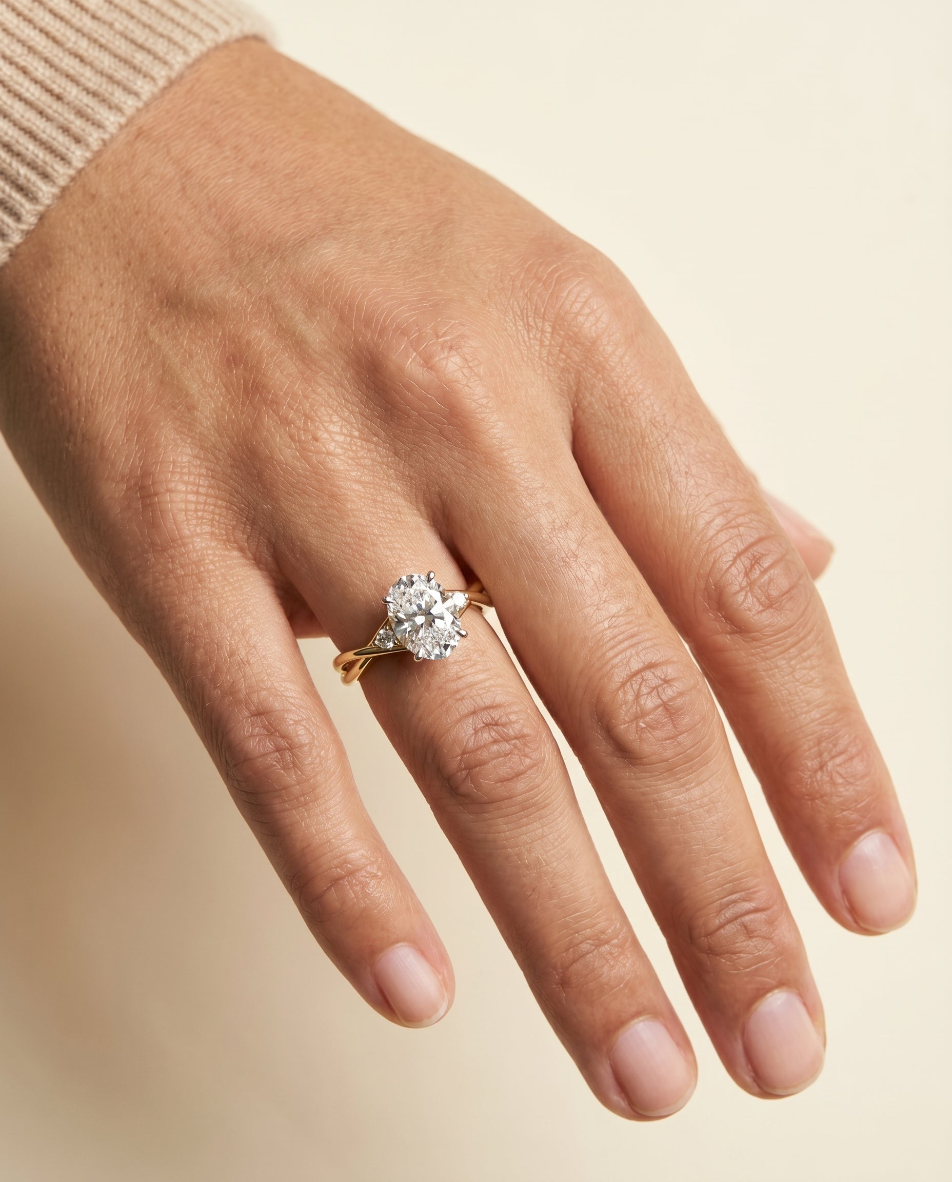 The Dusty setting for oval diamonds, made to order in 18K Yellow Gold | RockHer