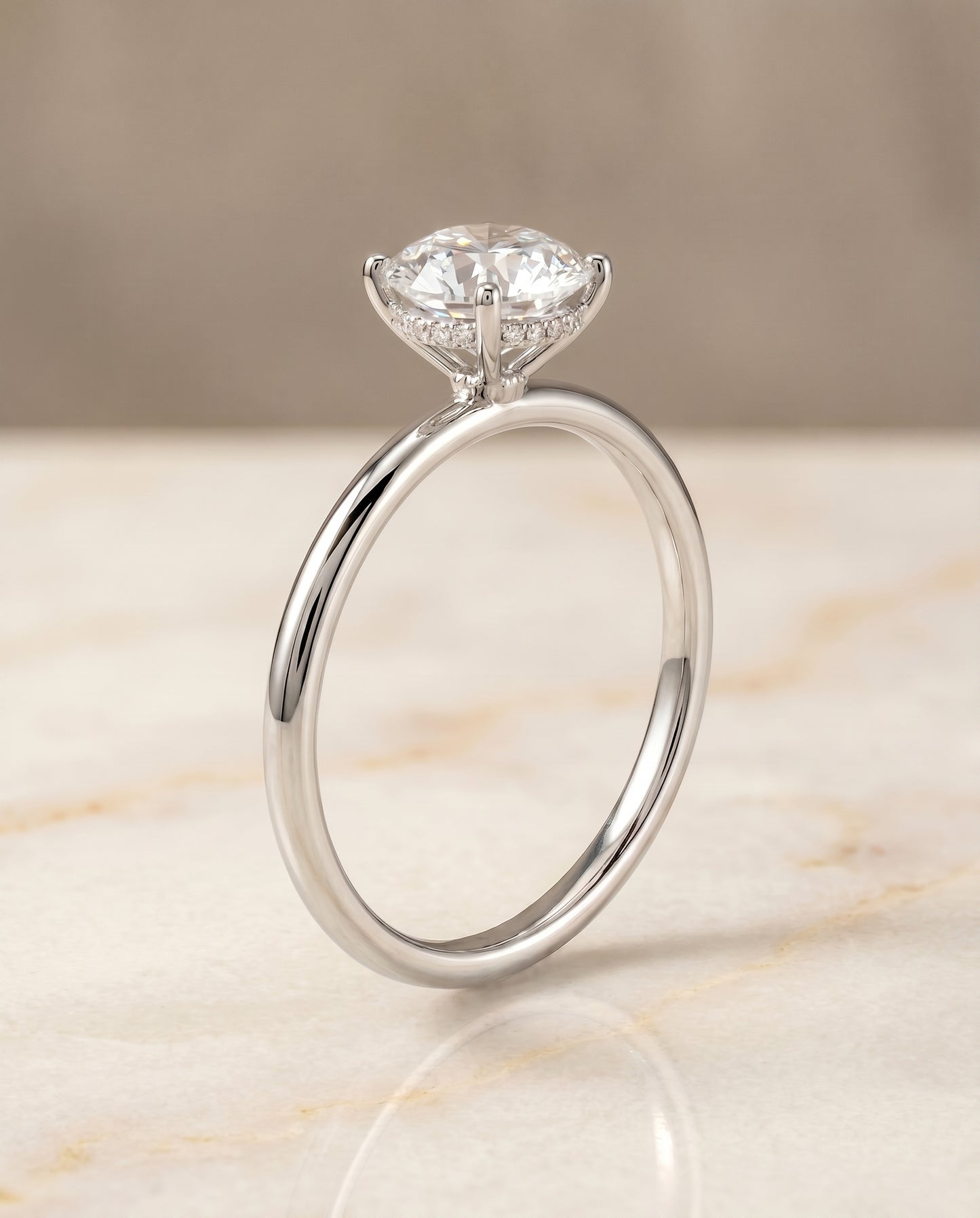Upper Hidden Halo Solitaire in Platinum