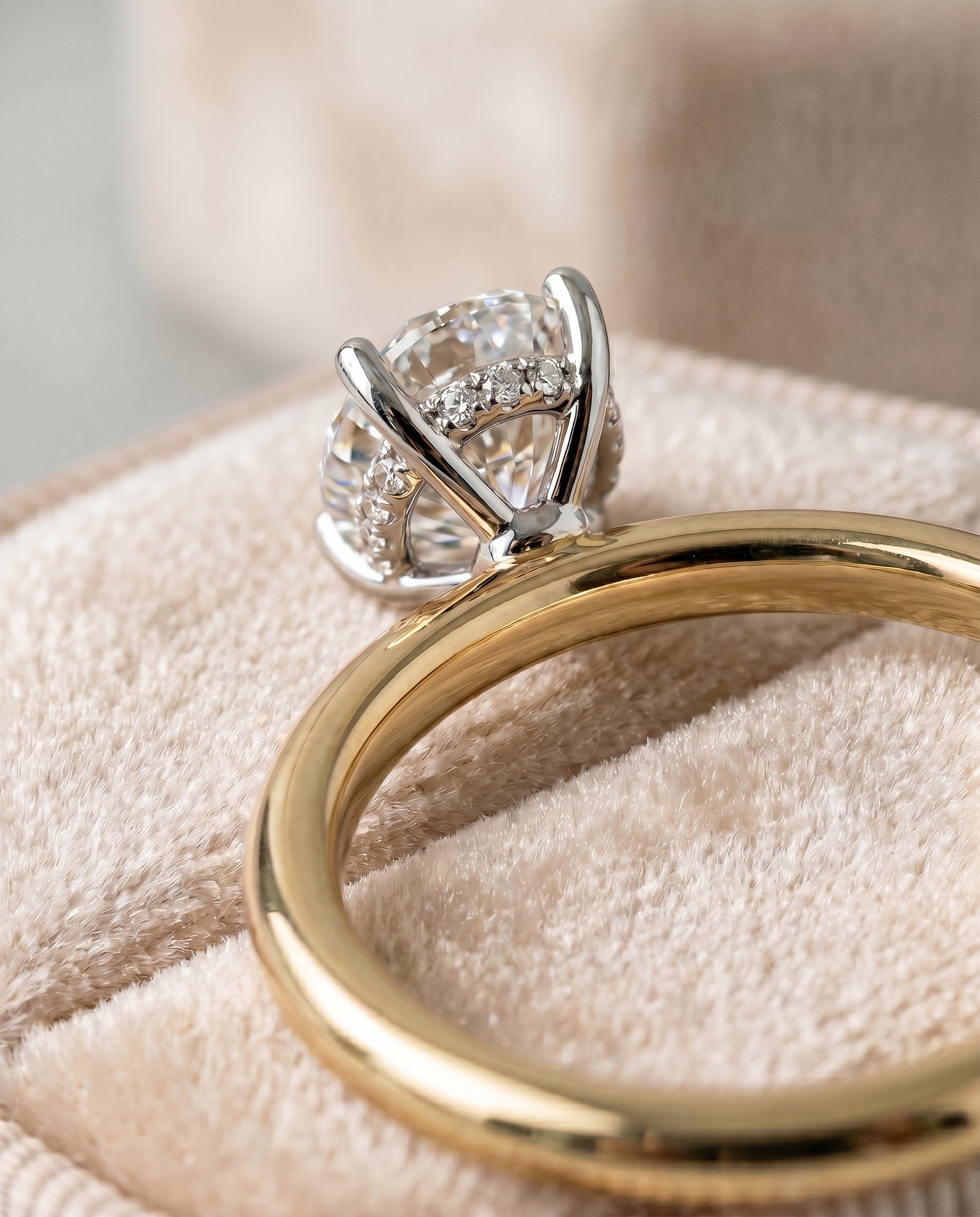 18K Yellow Gold band of The Eartha oval engagement ring setting | RockHer