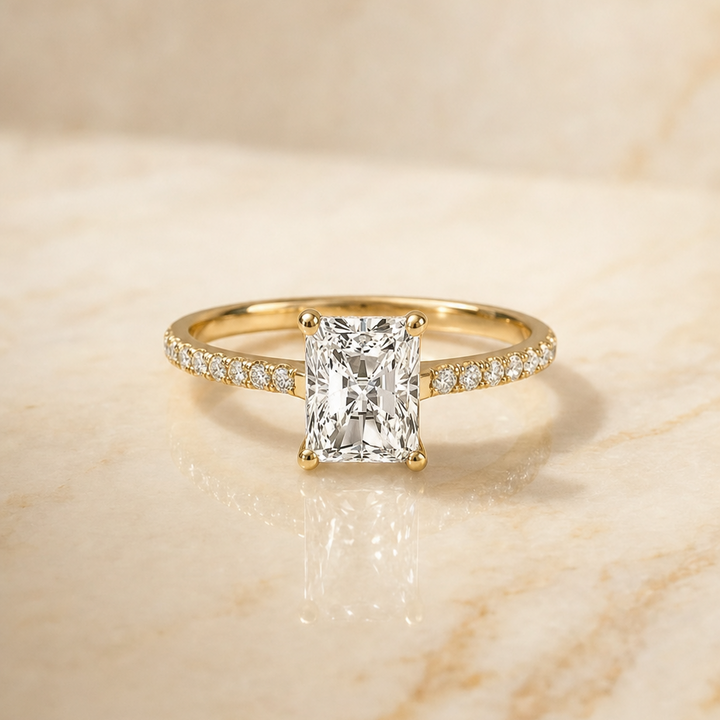 Donna Select Radiant 18K Yellow Gold