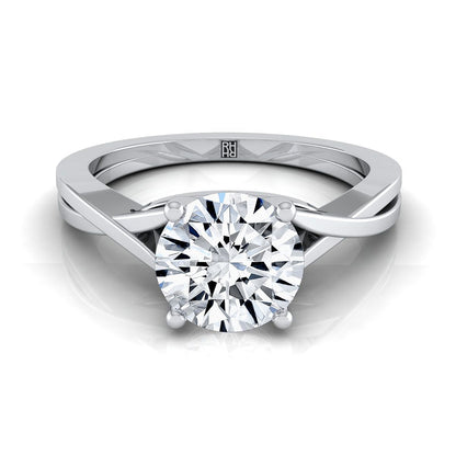 18K White Gold Round Brilliant Delicate Twist Solitaire Engagement Ring