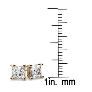 18k Yellow Gold 4-prong Princess Diamond Stud Earrings (0.52 Ct. T.w., Vs1-vs2 Clarity, F-g Color) – detail view | RockHer