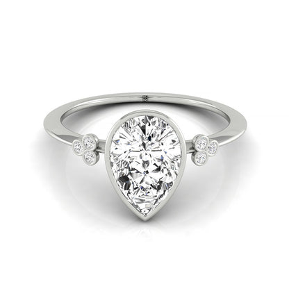 Clover Bezel Accent Solitaire Princess, in 18K White Gold – front view | RockHer