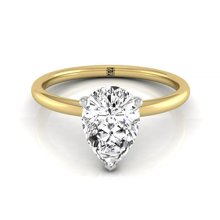 Double Hidden Halo Solitaire Princess, in 18K Yellow Gold – front view | RockHer
