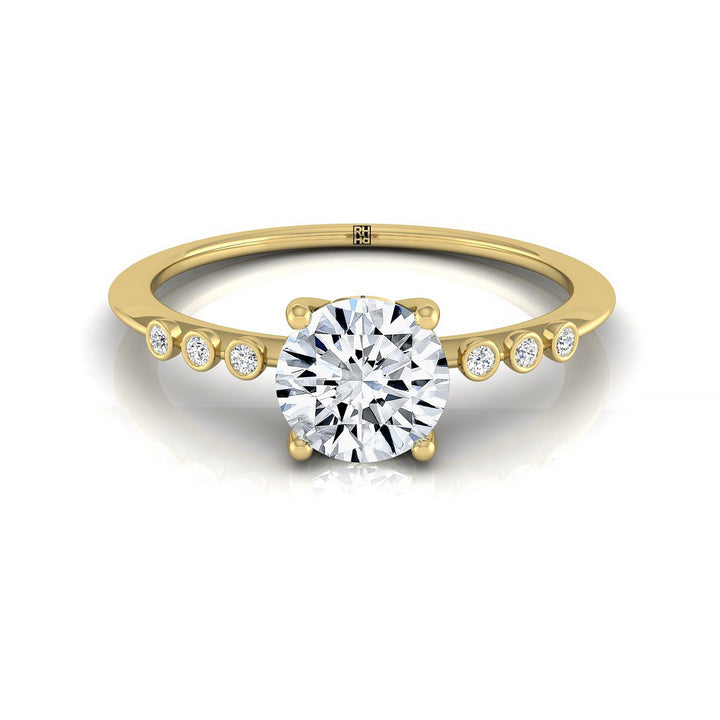 Round Brilliant, Bezel Accent Solitaire Round, in 18K Yellow Gold – front view | RockHer