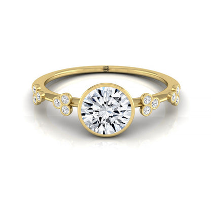 Round Brilliant, Clover Bezel Accent Solitaire Round, in 18K Yellow Gold – front view | RockHer