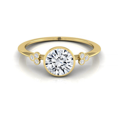 Round Brilliant, Clover Bezel Accent Solitaire Round, in 18K Yellow Gold – front view | RockHer