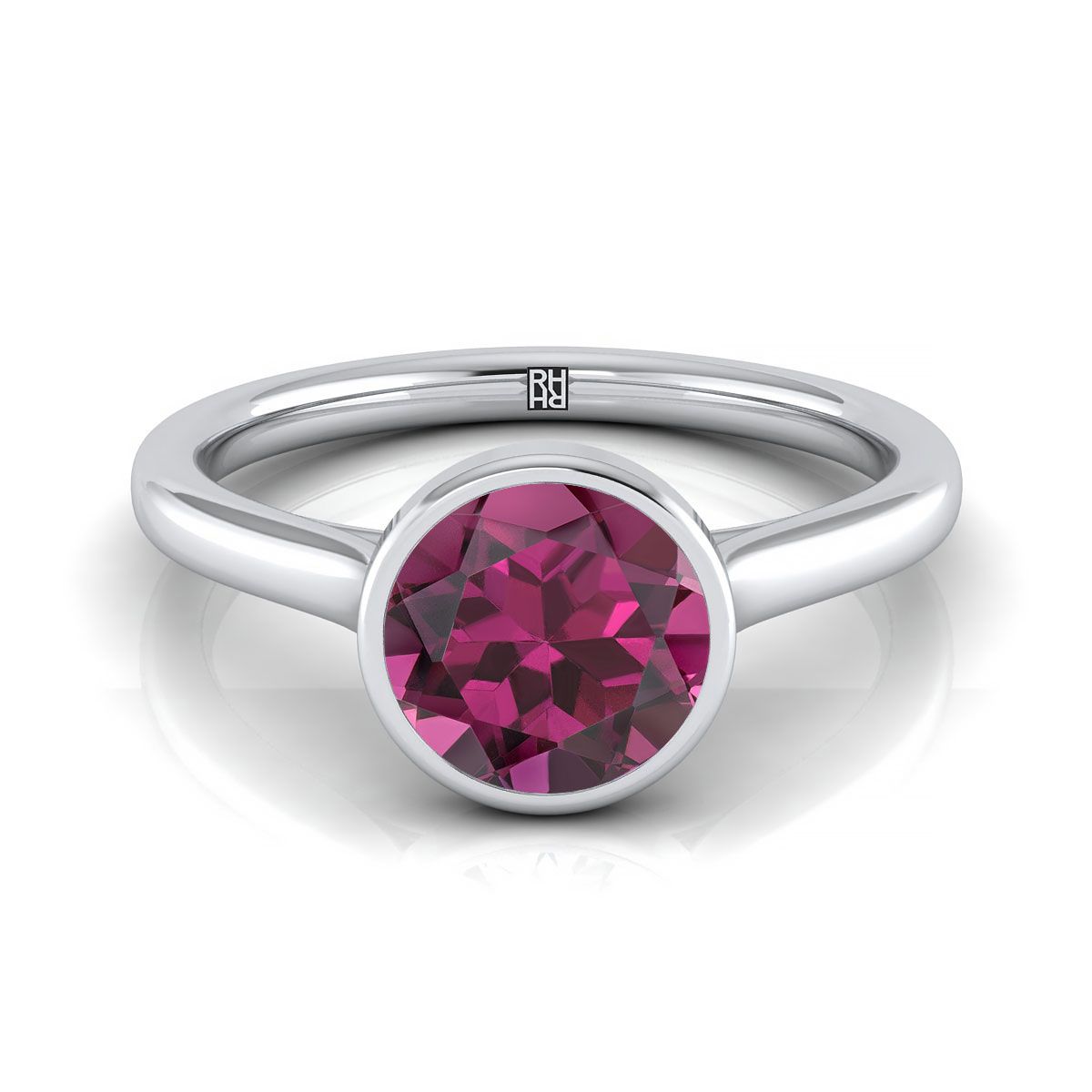 18K White Gold Round Brilliant Garnet Simple Bezel Solitaire Engagement Ring